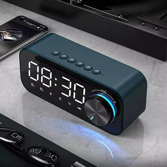 Boxa Portabila cu Ceas Digital - Bluetooth 5.0 Alarma, Lumina de Noapte
